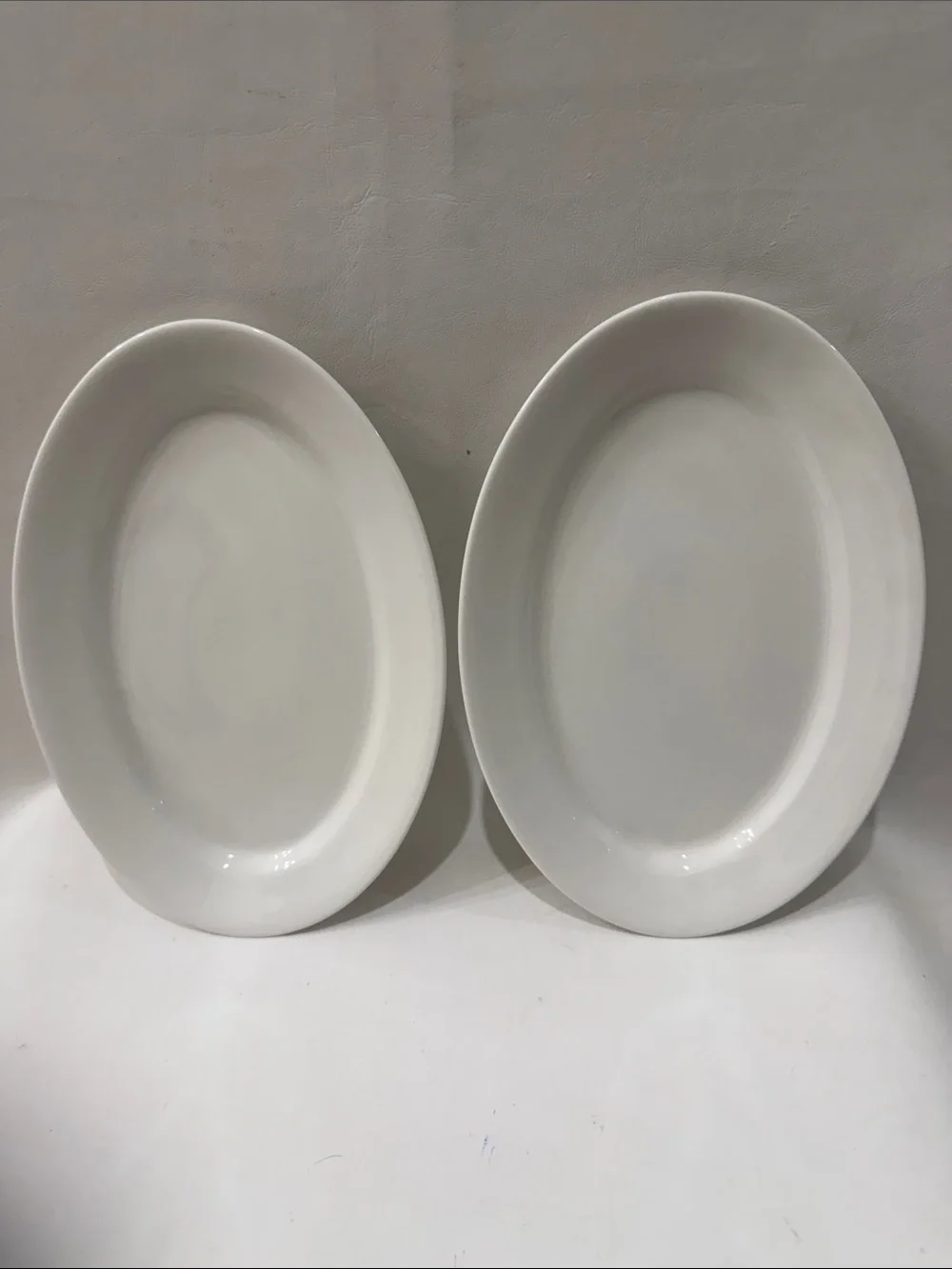 Wedgwood Vogue Porcelain 10 1/4 X 7 1/4 White Oval Serving Platters Set Of 2